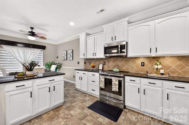 424 Anvil Draw Place, Rock Hill, SC 29730