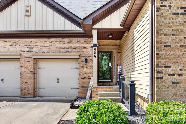 424 Anvil Draw Place, Rock Hill, SC 29730