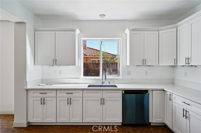 974 Paintbrush Trail, Hemet, CA 92545