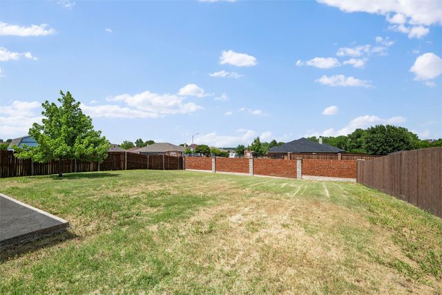 9116 Arlene Drive, White Settlement, TX 76108