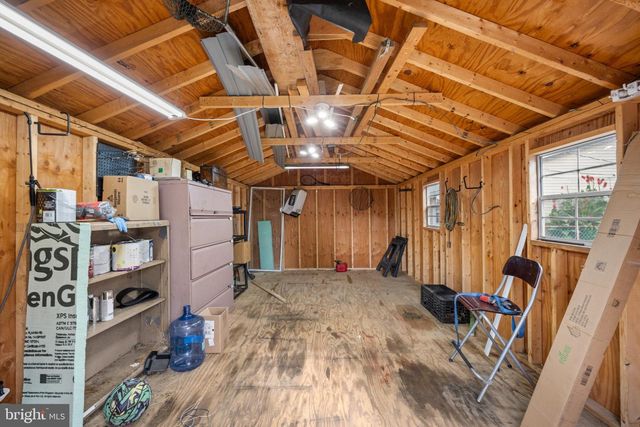 47 GLENWOOD LN, Levittown, PA 19055