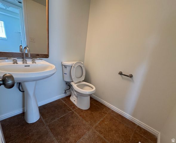 3750 SUFFOLK CIR, West Valley City, UT 84119