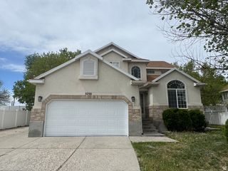 3750 SUFFOLK CIR, West Valley City, UT 84119