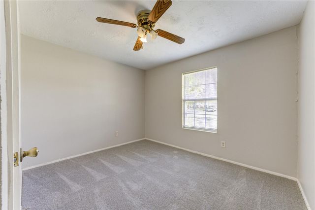 9915 Towne Tower Lane, Sugar Land, TX 77498
