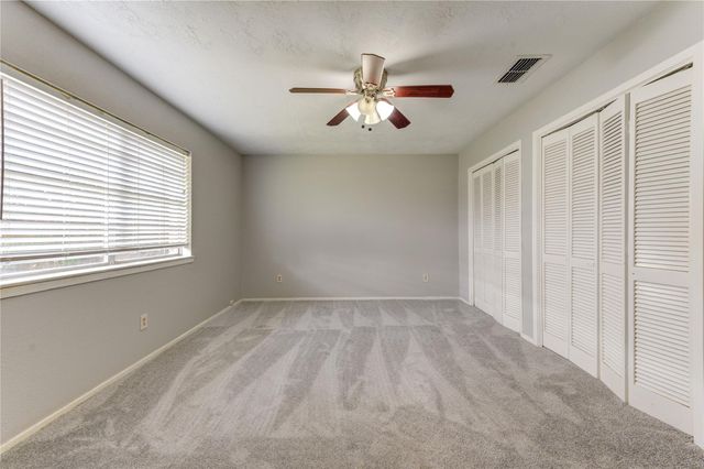 9915 Towne Tower Lane, Sugar Land, TX 77498