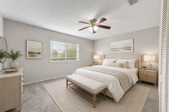 9915 Towne Tower Lane, Sugar Land, TX 77498