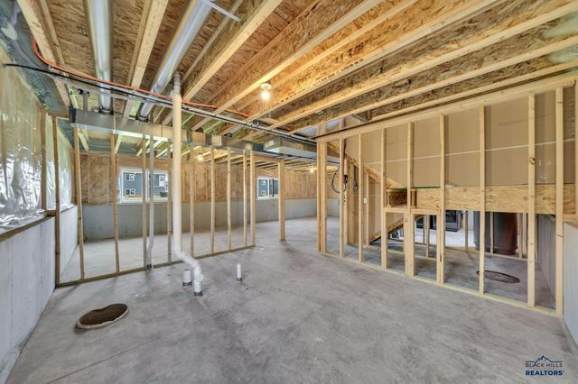 4048 HARALSON LN, Rapid City, SD 57703