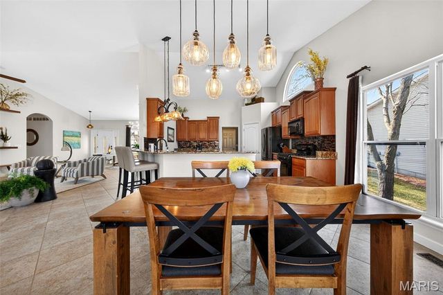 57 Aspen Ridge Court, St Peters, MO 63376