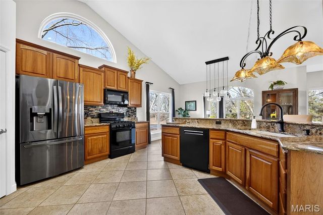 57 Aspen Ridge Court, St Peters, MO 63376