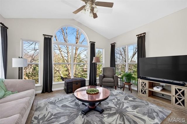 57 Aspen Ridge Court, St Peters, MO 63376