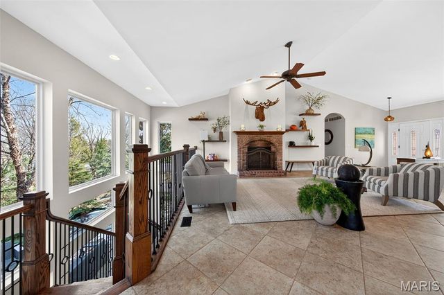 57 Aspen Ridge Court, St Peters, MO 63376