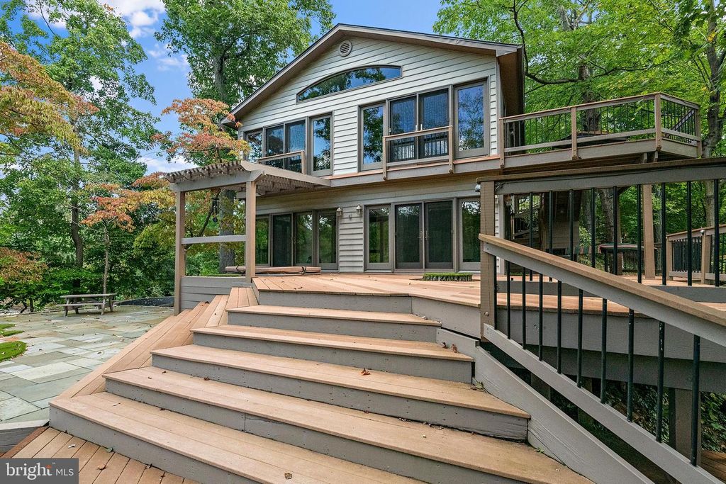 1534 CIRCLE DR, Annapolis, MD 21409