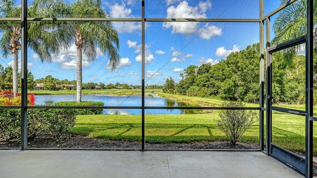 6734 PEBBLE BEACH WAY, Lakewood Ranch, FL 34202