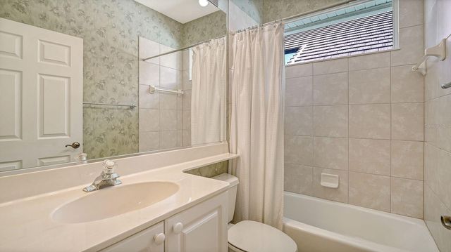 6734 PEBBLE BEACH WAY, Lakewood Ranch, FL 34202
