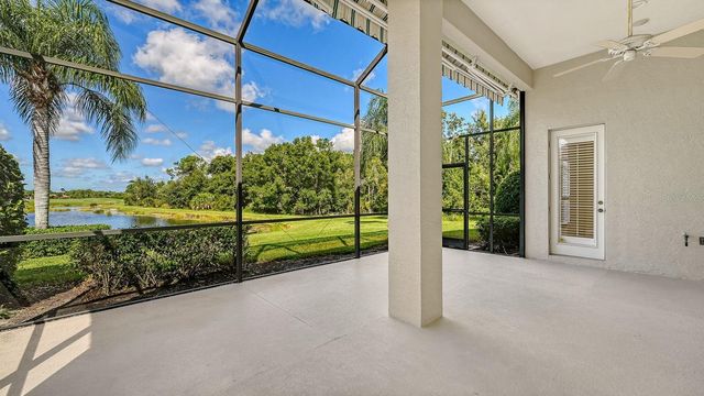 6734 PEBBLE BEACH WAY, Lakewood Ranch, FL 34202