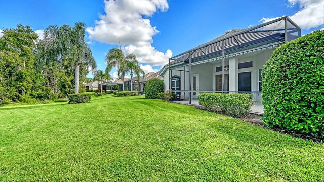 6734 PEBBLE BEACH WAY, Lakewood Ranch, FL 34202