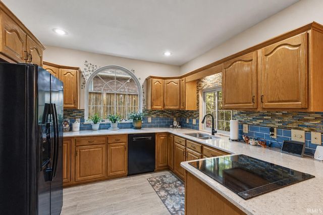 625 S Park Ridge Road, Bloomington, IN 47401