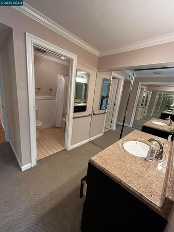 2055 Cactus Ct 2, Walnut Creek, CA 94595