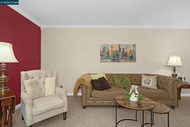 2055 Cactus Ct 2, Walnut Creek, CA 94595