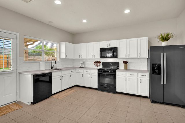 19103 Bressingham Drive, Tomball, TX 77375