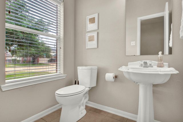 19103 Bressingham Drive, Tomball, TX 77375