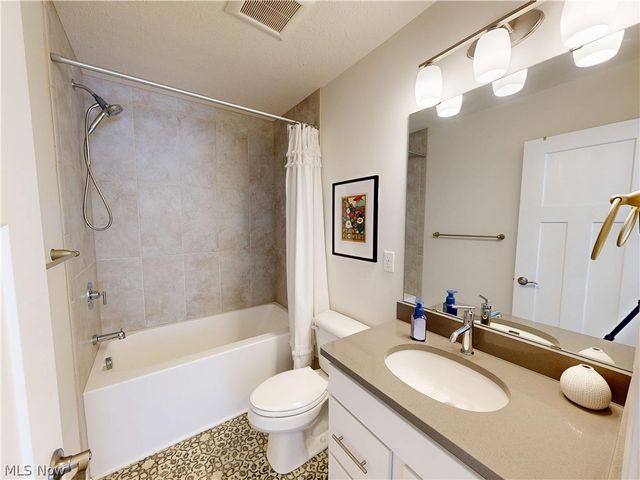 3609 Ludgate Road, Shaker Heights, OH 44120