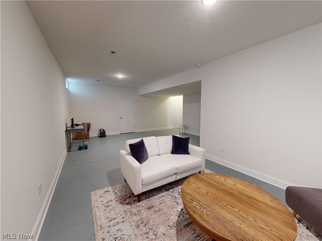 3609 Ludgate Road, Shaker Heights, OH 44120