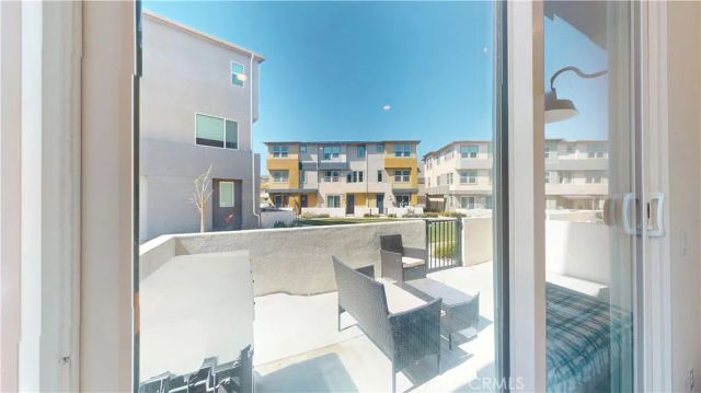 27131 Observation Court, Valencia, CA 91381