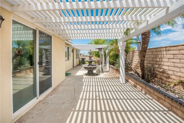 2815 Douglas Way, Corona, CA 92882