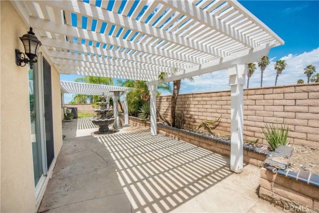 2815 Douglas Way, Corona, CA 92882