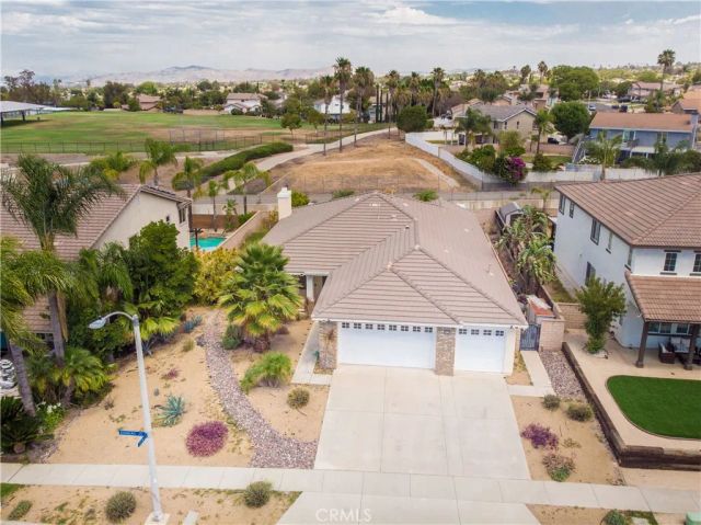 2815 Douglas Way, Corona, CA 92882