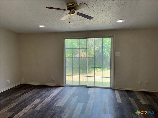 382 & 372 County Road 4450, Kempner, TX 76539