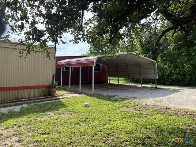 382 & 372 County Road 4450, Kempner, TX 76539