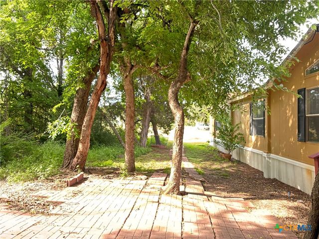 382 & 372 County Road 4450, Kempner, TX 76539