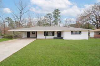 810 Sceyne Road, Kilgore, TX 75662