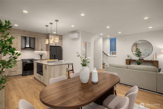 3914 S Juneau Street, Seattle, WA 98118