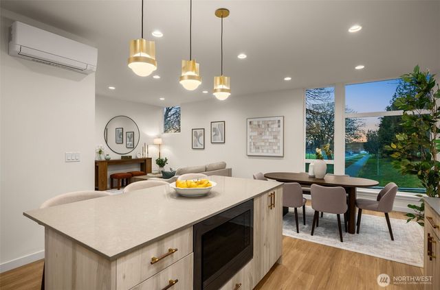 3914 S Juneau Street, Seattle, WA 98118