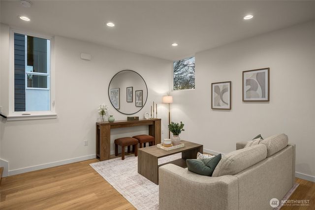 3914 S Juneau Street, Seattle, WA 98118