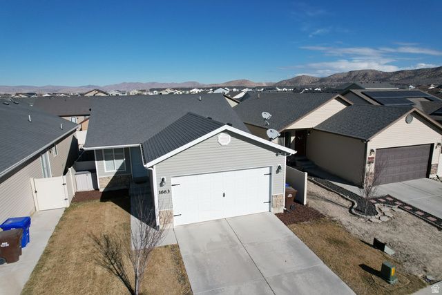 1663 E SHADOW DR, Eagle Mountain, UT 84005