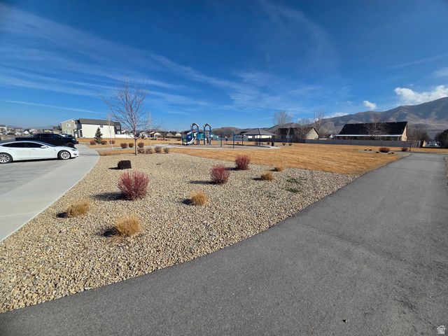 1663 E SHADOW DR, Eagle Mountain, UT 84005