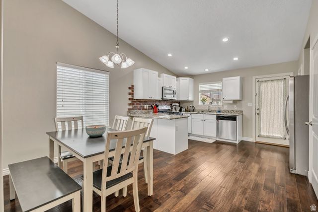 1663 E SHADOW DR, Eagle Mountain, UT 84005