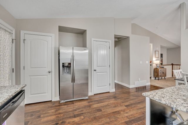 1663 E SHADOW DR, Eagle Mountain, UT 84005