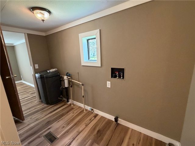 806 S Grant Boulevard, Minerva, OH 44657