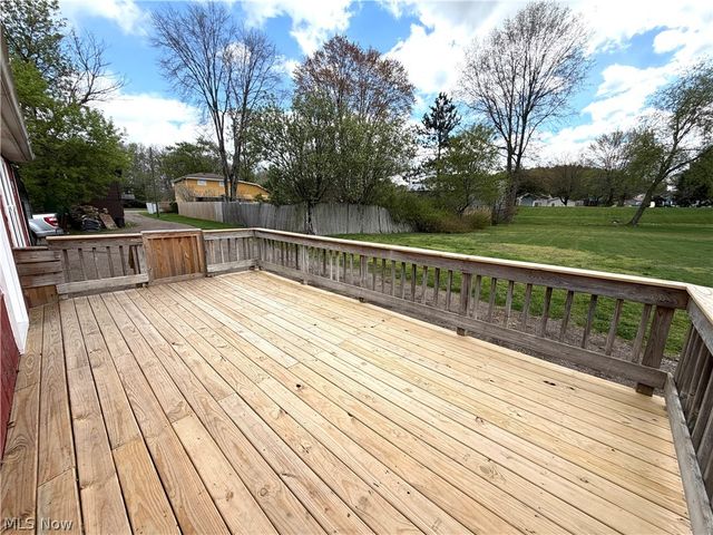 806 S Grant Boulevard, Minerva, OH 44657