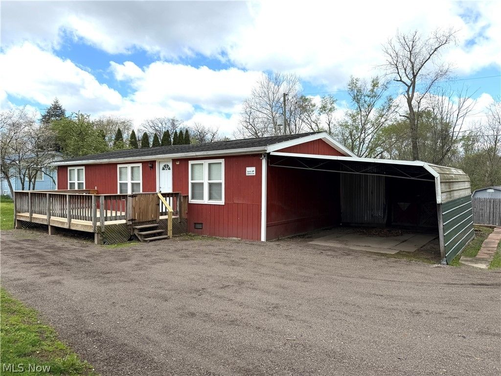 806 S Grant Boulevard, Minerva, OH 44657