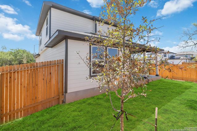 10303 Apple Pie Road, San Antonio, TX 78224