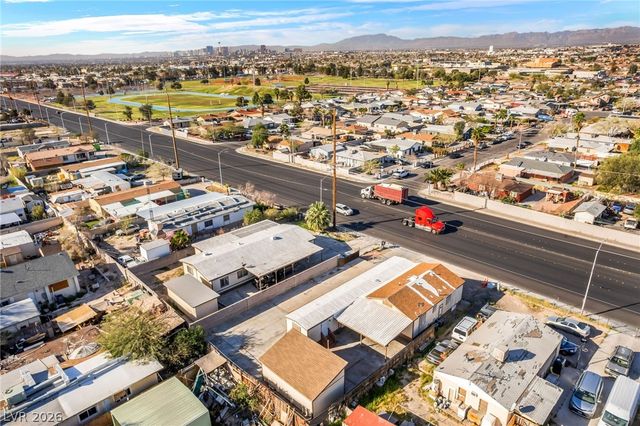 3490 North Pecos Road, Las Vegas, NV 89115