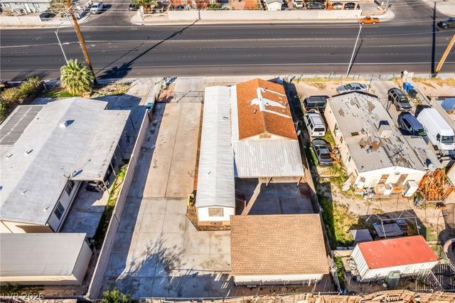 3490 North Pecos Road, Las Vegas, NV 89115