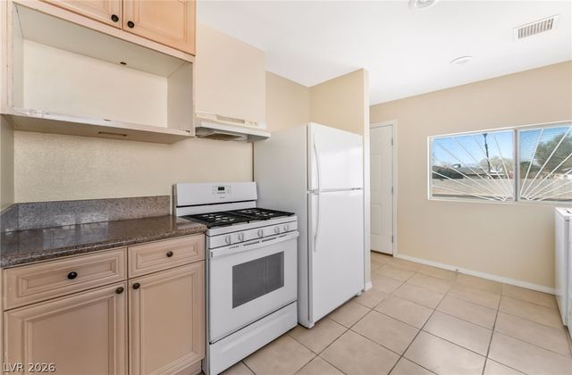 3490 North Pecos Road, Las Vegas, NV 89115