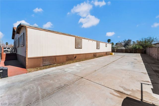 3490 North Pecos Road, Las Vegas, NV 89115